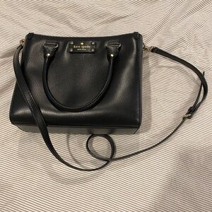 Kate spade purse with option for cross body